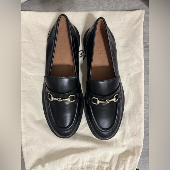 The Vernon Bit Hardware Loafer in Leather Size 6 New - Picture 2 of 6